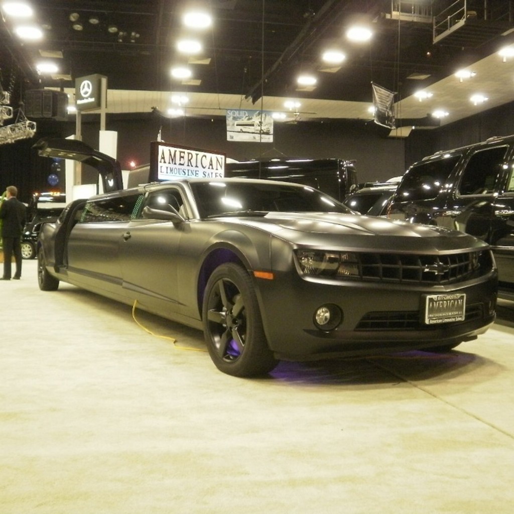 2011 black 140-inch chevy camaro limo