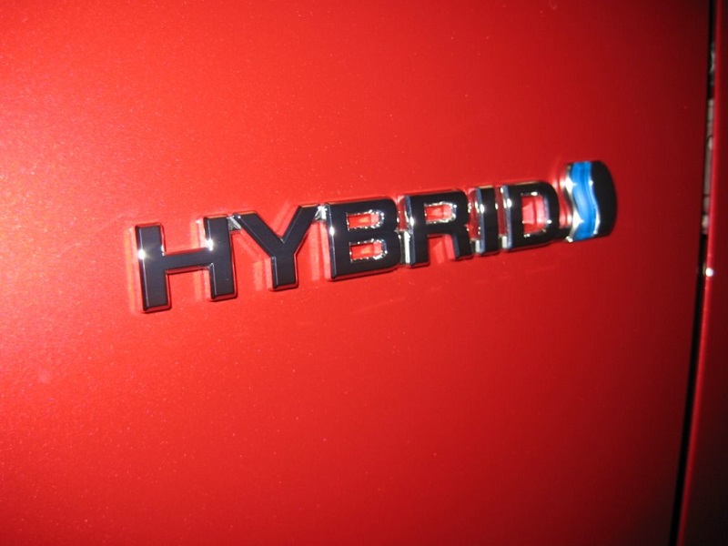 Hybrid Limousines