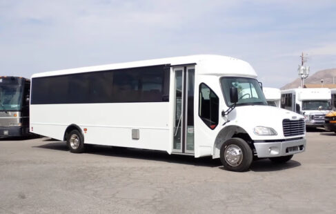 Freightliner Party Bus white #3891